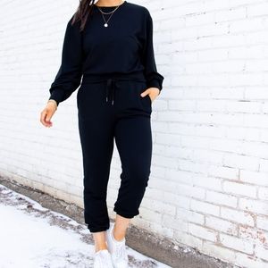 NWT Express Utility Joggers, BLACK